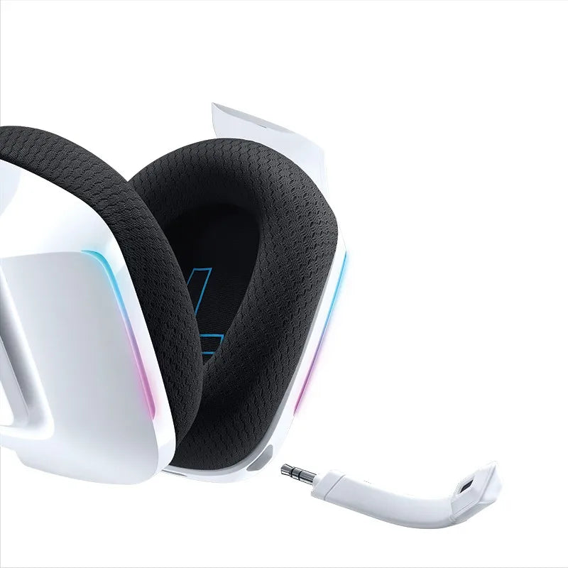 Logitech G733 Lightspeed Wireless Headset - Immersive 7.1 Surround Sound for Gaming